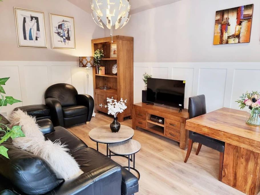 Charming Cottage Next To John Radcliffe Hospital With Free Parking 옥스퍼드 외부 사진